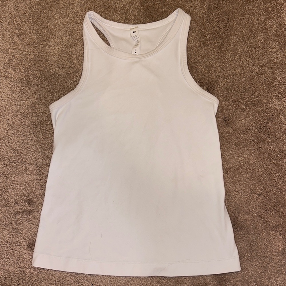 White Size 4 lulu align tank